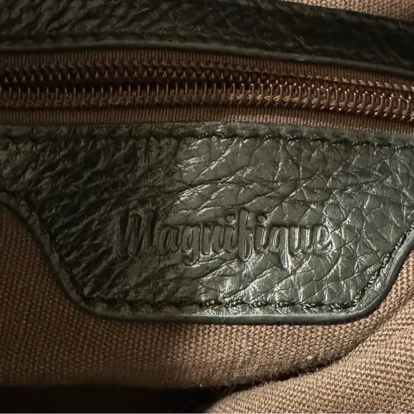 Magnifique Black Leather Women's Shoulder Bag - Picture 2 of 3